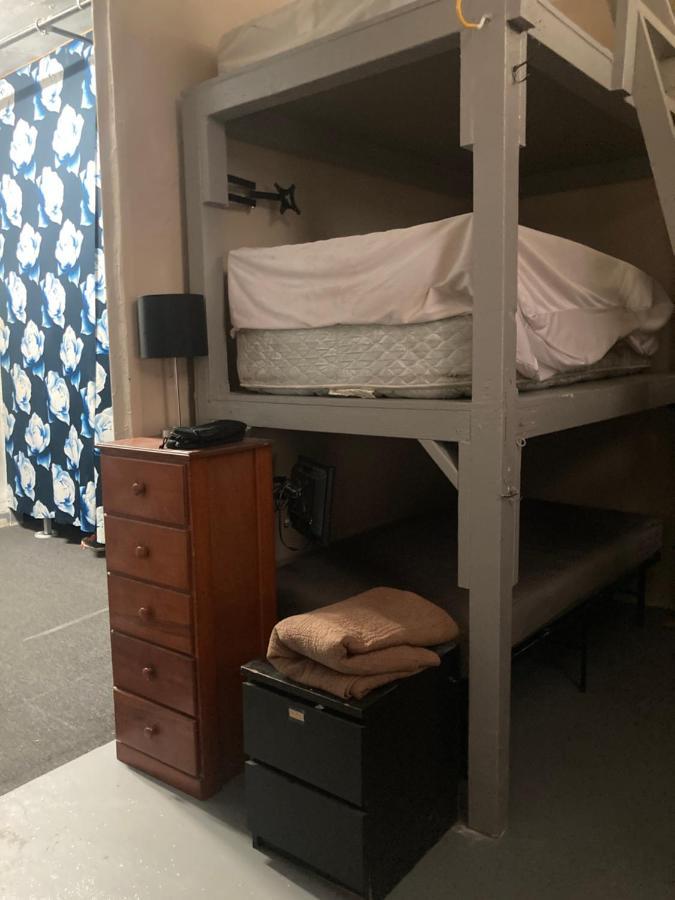 Artist Housing - Downtown Hostel Λος Άντζελες Εξωτερικό φωτογραφία